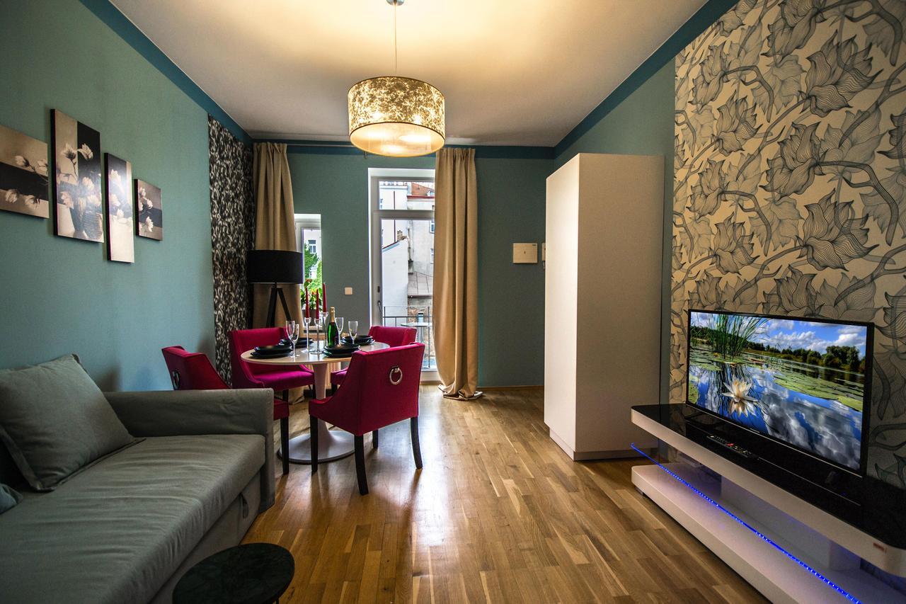 Stylish Apartments Close To Eden Garden براغ المظهر الخارجي الصورة