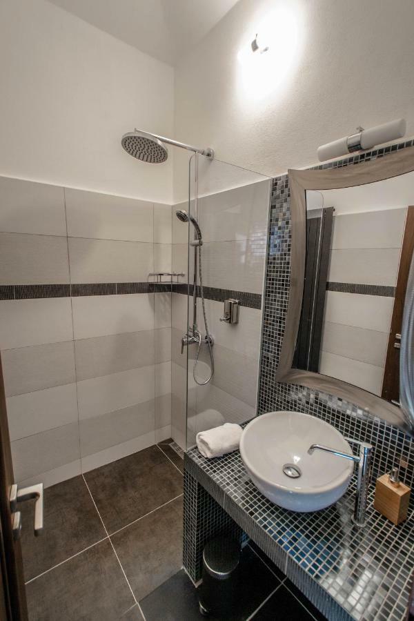 Stylish Apartments Close To Eden Garden براغ المظهر الخارجي الصورة
